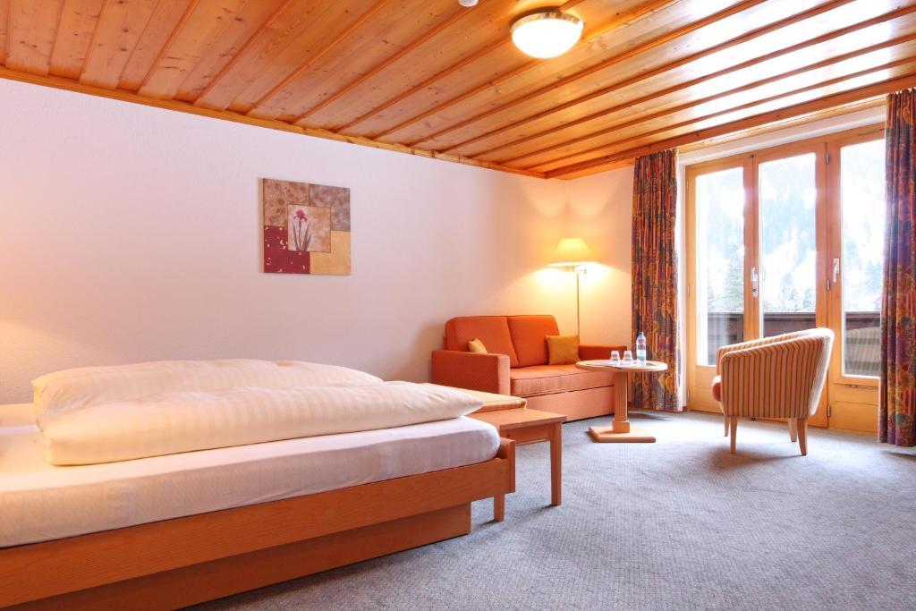 Bernerhof Swiss Quality Hotel Kandersteg Bilik gambar