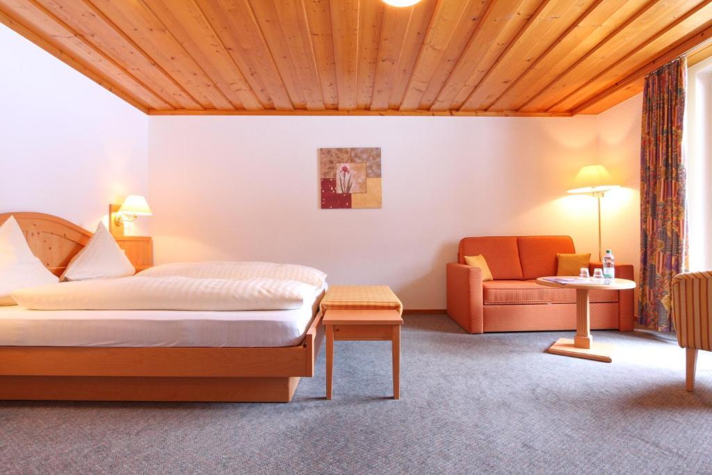 Bernerhof Swiss Quality Hotel Kandersteg Luaran gambar