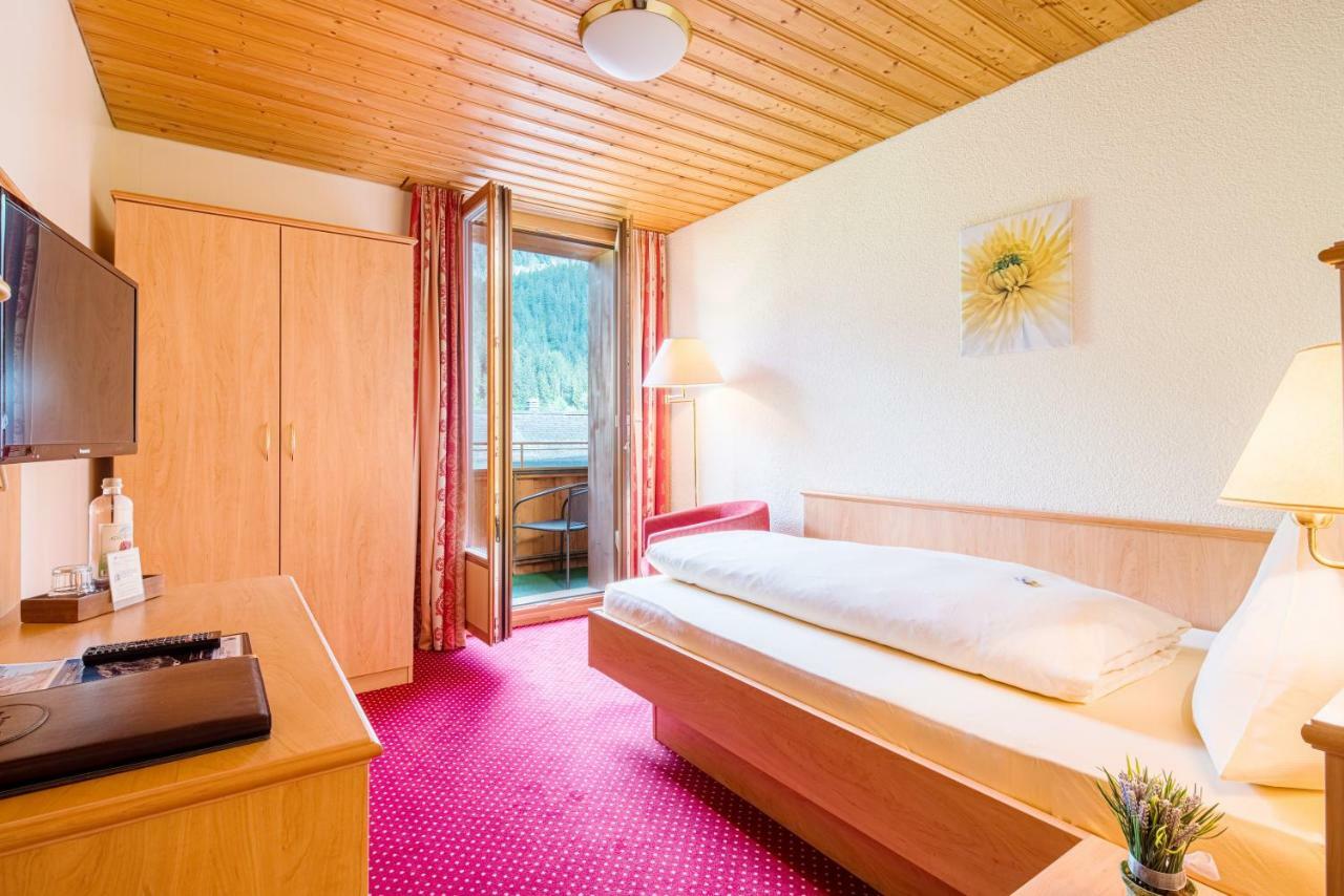 Bernerhof Swiss Quality Hotel Kandersteg Luaran gambar